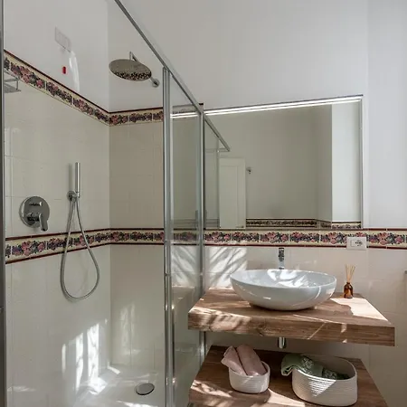 Villa Lilla - Luxury Pool And Wine With View *