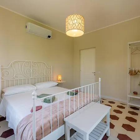 Villa Lilla - Luxury Pool And Wine With View *