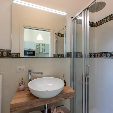 Lilla - Luxury Pool And Wine With View Villa *