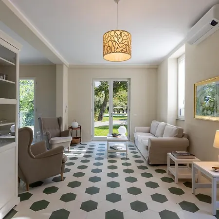 Lilla - Luxury Pool And Wine With View Villa *