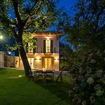 Lilla - Luxury Pool And Wine With View Vila