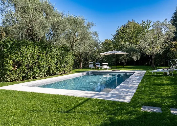 Lilla - Luxury Pool And Wine With View Villa