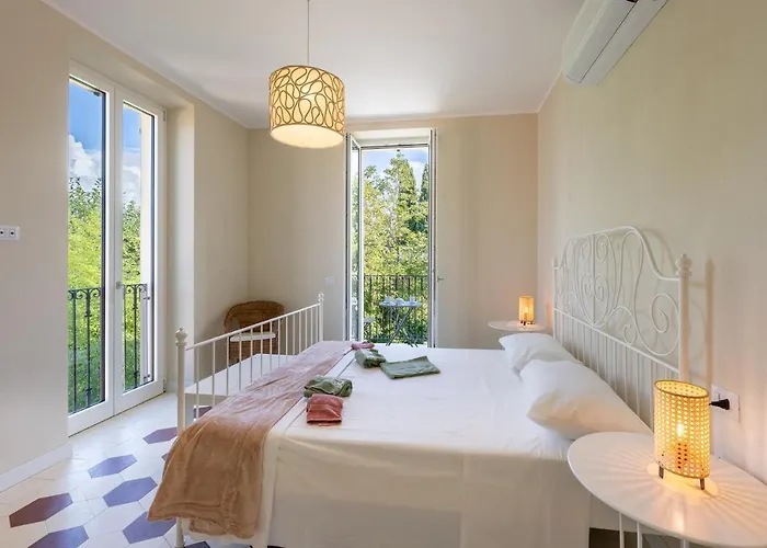 Villa Lilla - Luxury Pool And Wine With View